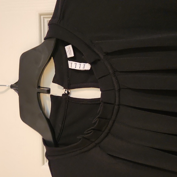 Elle size Large black blouse - Picture 2 of 2